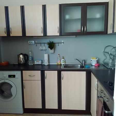 Geri Apartment Burgas Esterno foto