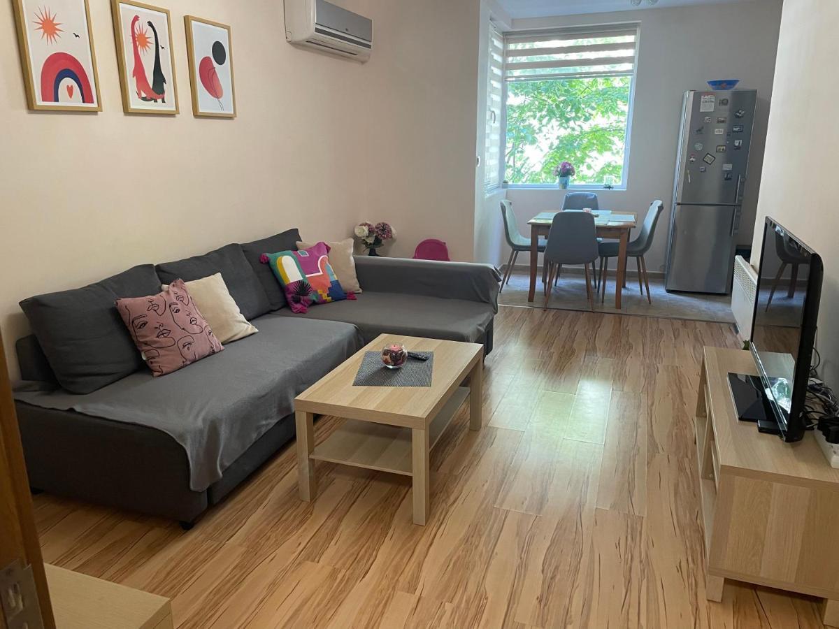 Geri Apartment Burgas Esterno foto